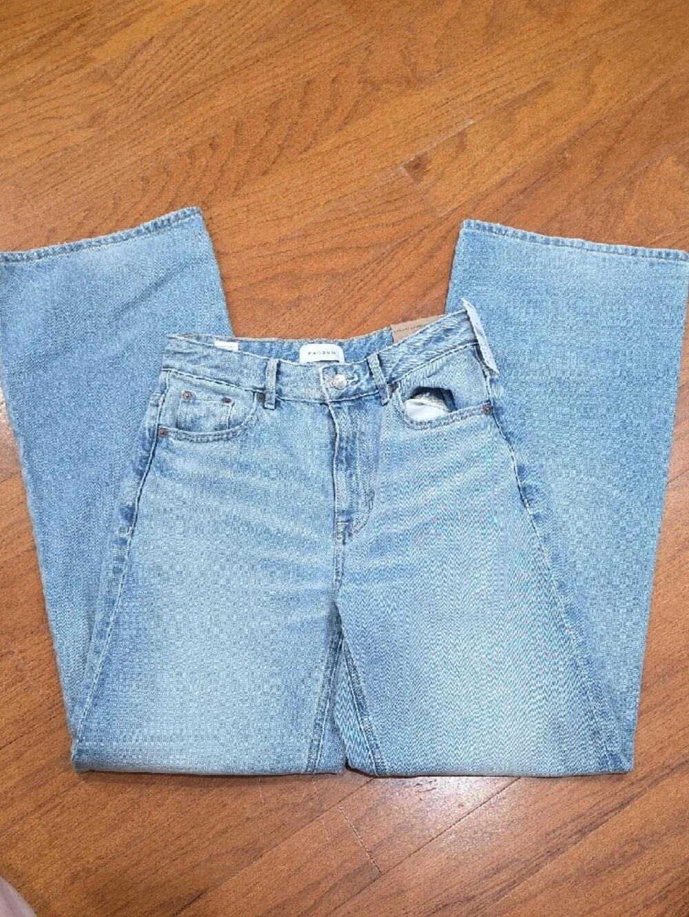Pacific‎ Sunwear Light Blue Wide Leg Women's Jeans